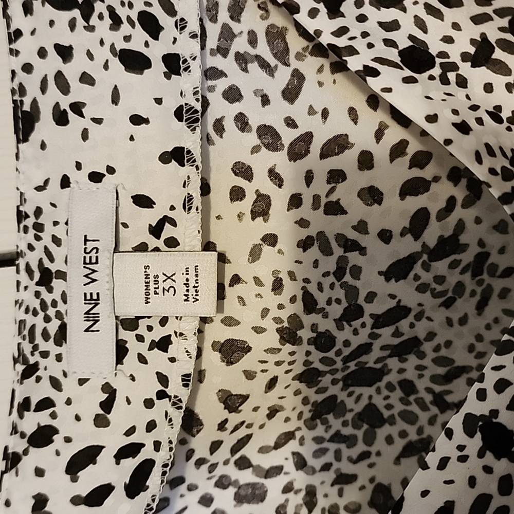 NWT, Nine West Camisole, 3X - Picture 4 of 4